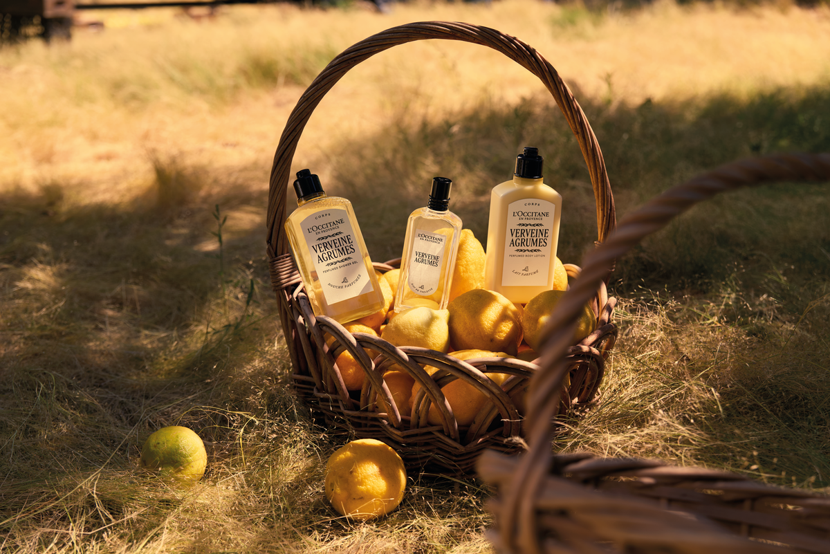 Verveine Agrumes (Citrus Verbena) Perfumed Shower Gel - Image 2