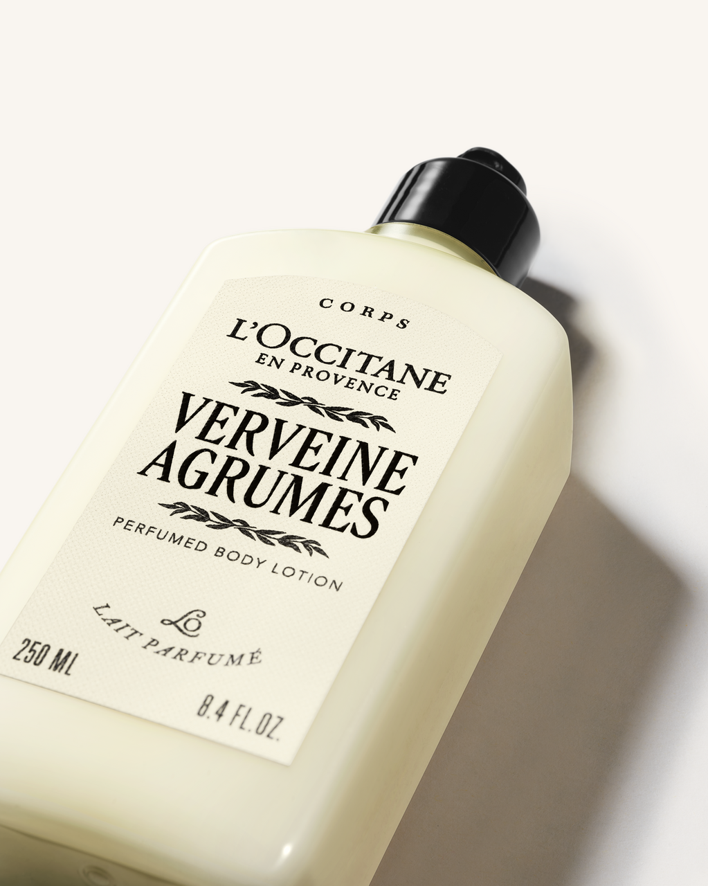 Verveine Agrumes perfumed body lotion - Illustration 2