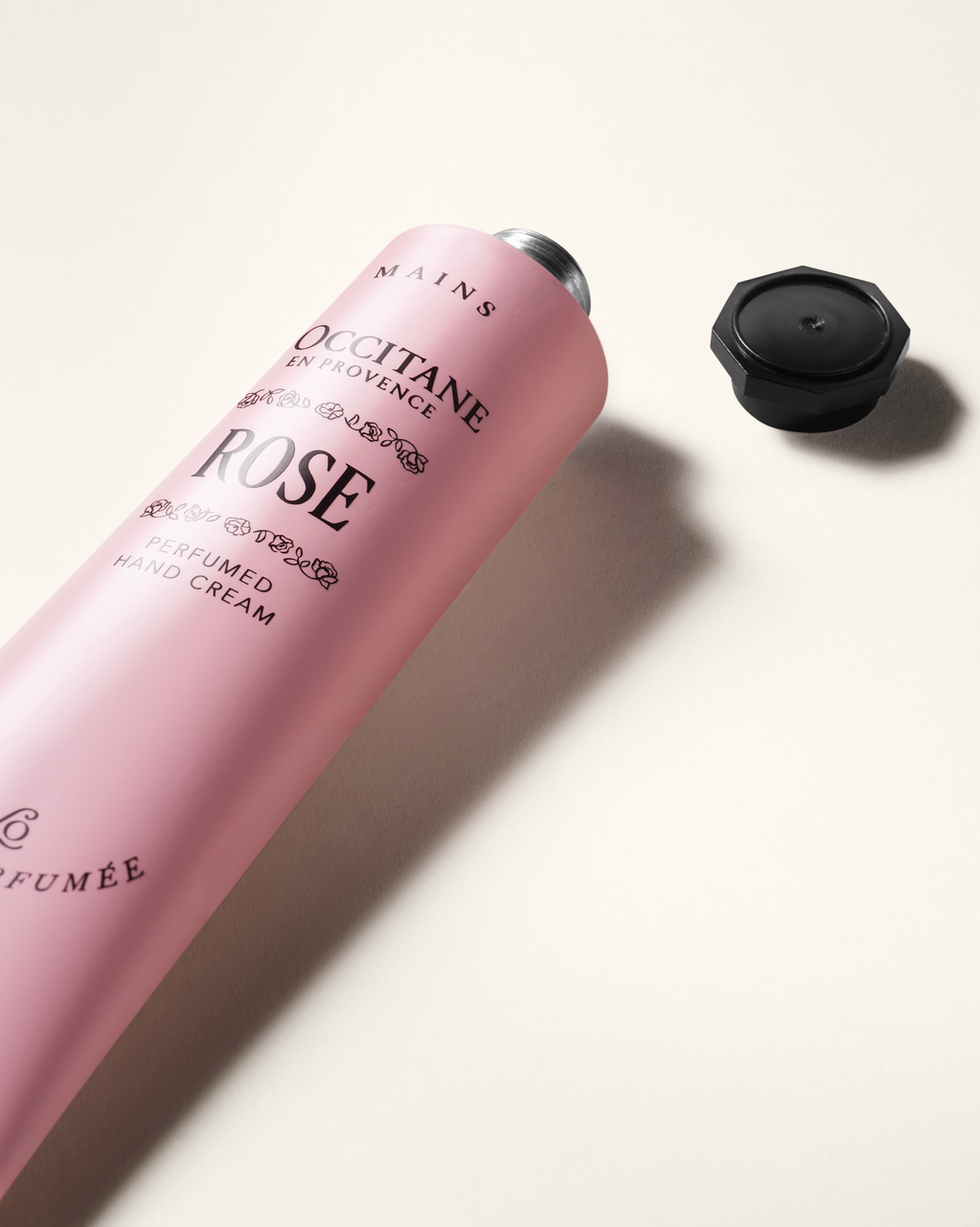 Rose Perfumed Hand Cream - Illustration 2