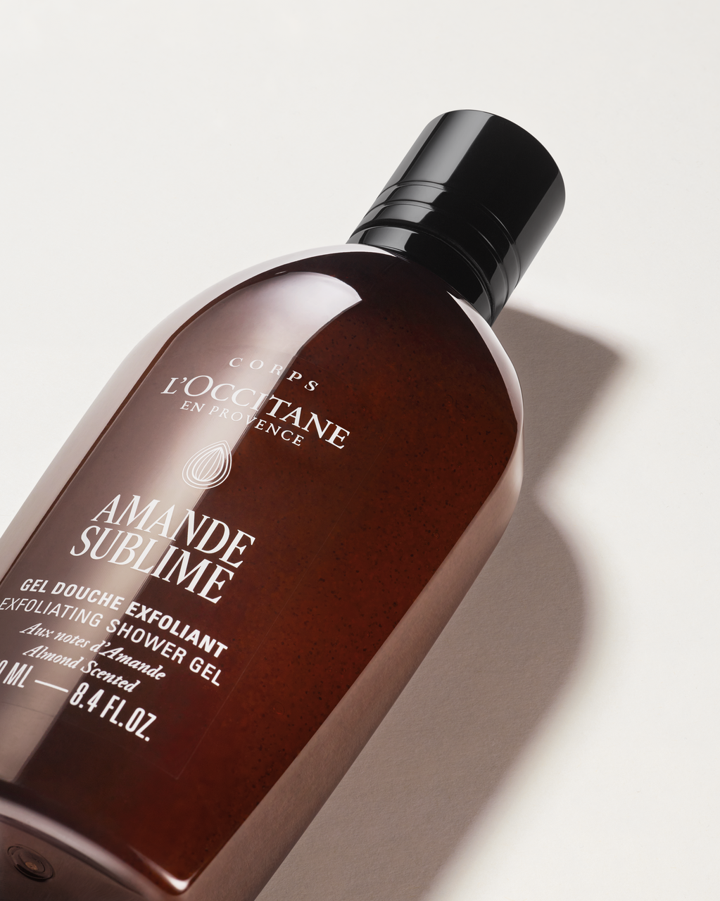 Almond (Amande) Exfoliating Shower Gel - Illustration 2