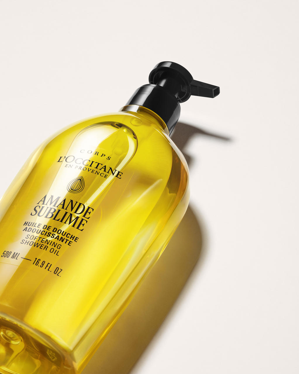 Almond (Amande) Softening Shower Oil 500 ml - Illustration 3