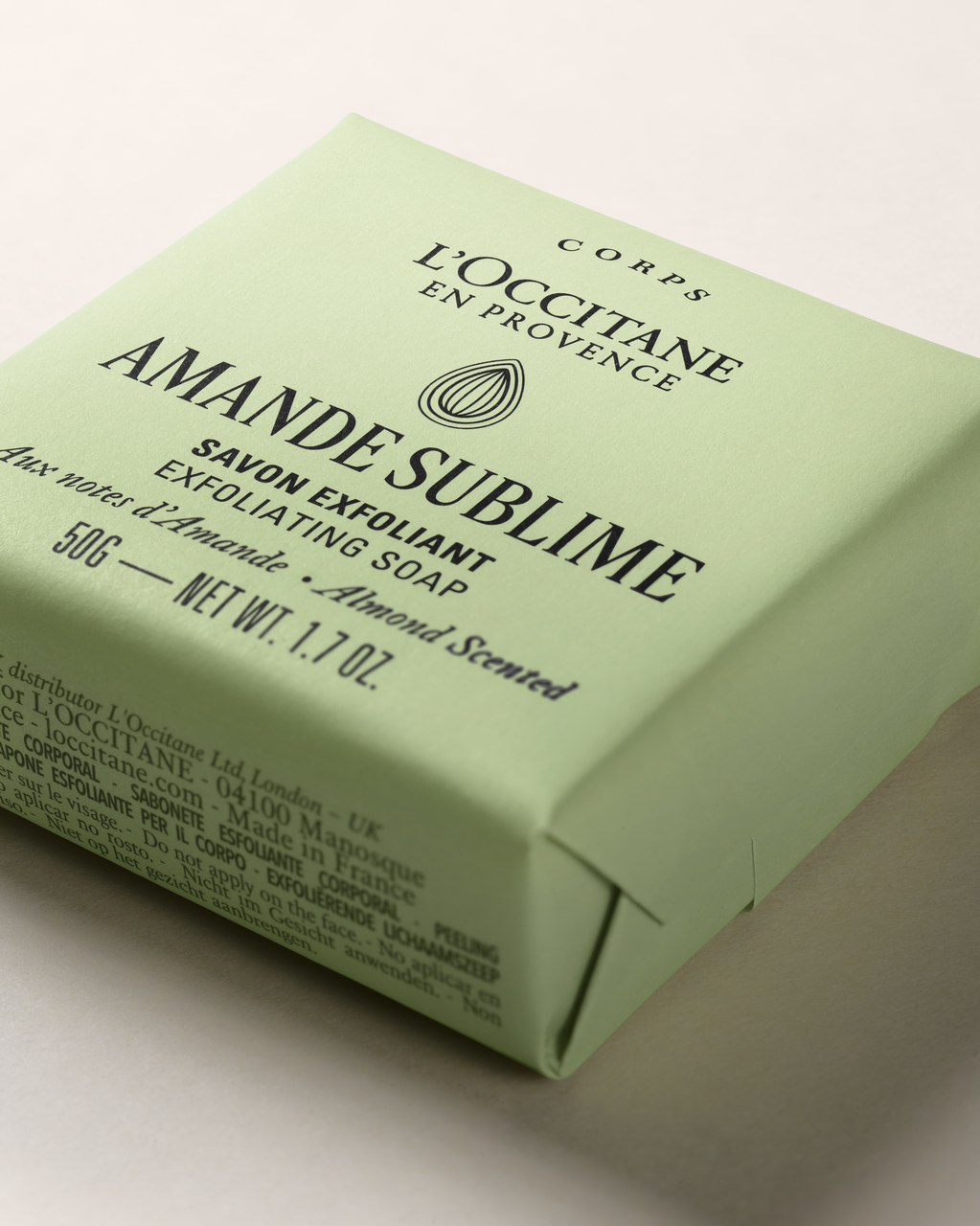 Almond (Amande) Scrubing Soap - Illustration 4